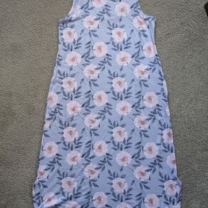 🩵💕NWOT Floral Sleeveless Nightgown